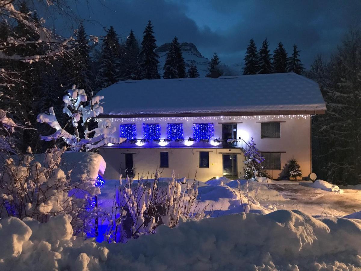 Le Moulin Des Olirics Villa Sallanches Kültér fotó